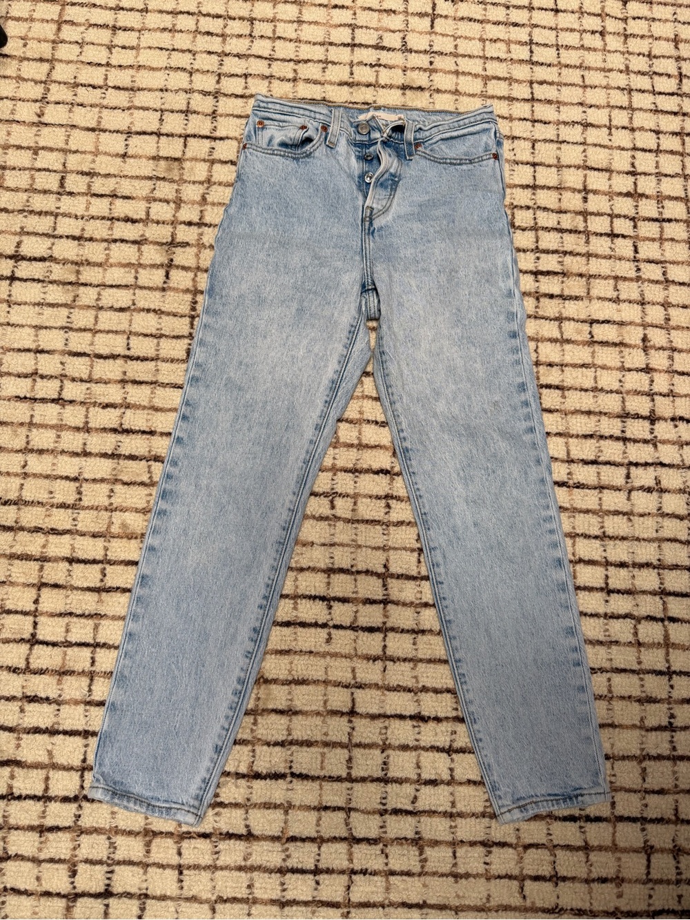 Levi's Wedgie Straight Light Blue High-Rise Ankle Jeans
